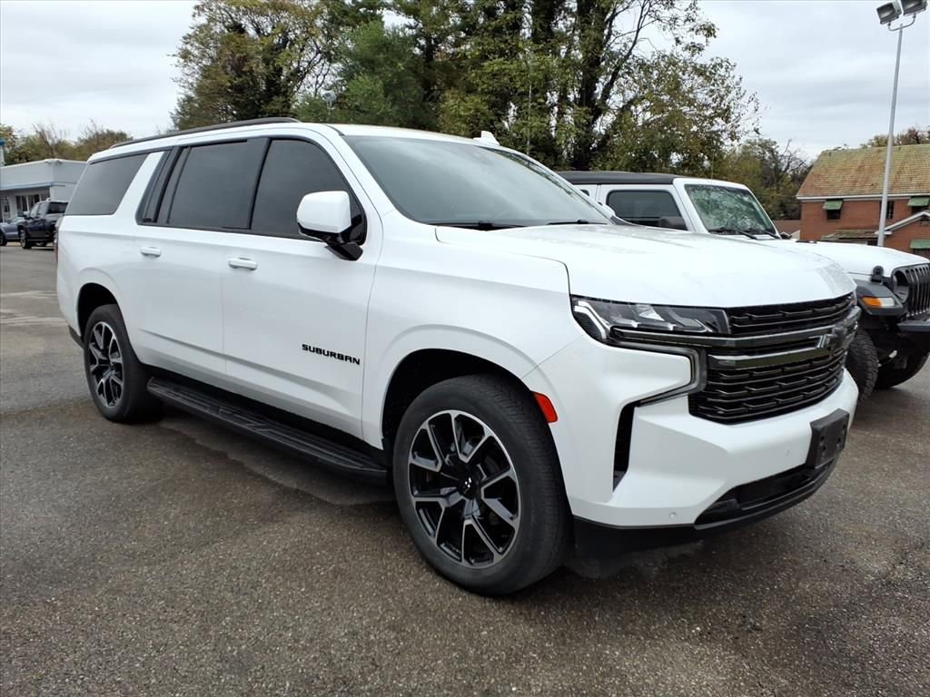 Used 2022 Chevrolet Suburban RST w/ Sport Performance Package