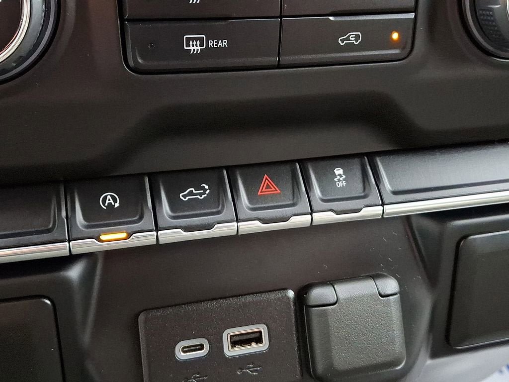 Certified 2022 Chevrolet Silverado 1500 Custom AWD/4WD image 24