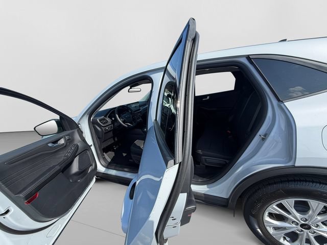 New 2026 Ford Escape Active w/ Active Premium Tech Pack AWD/4WD image 27