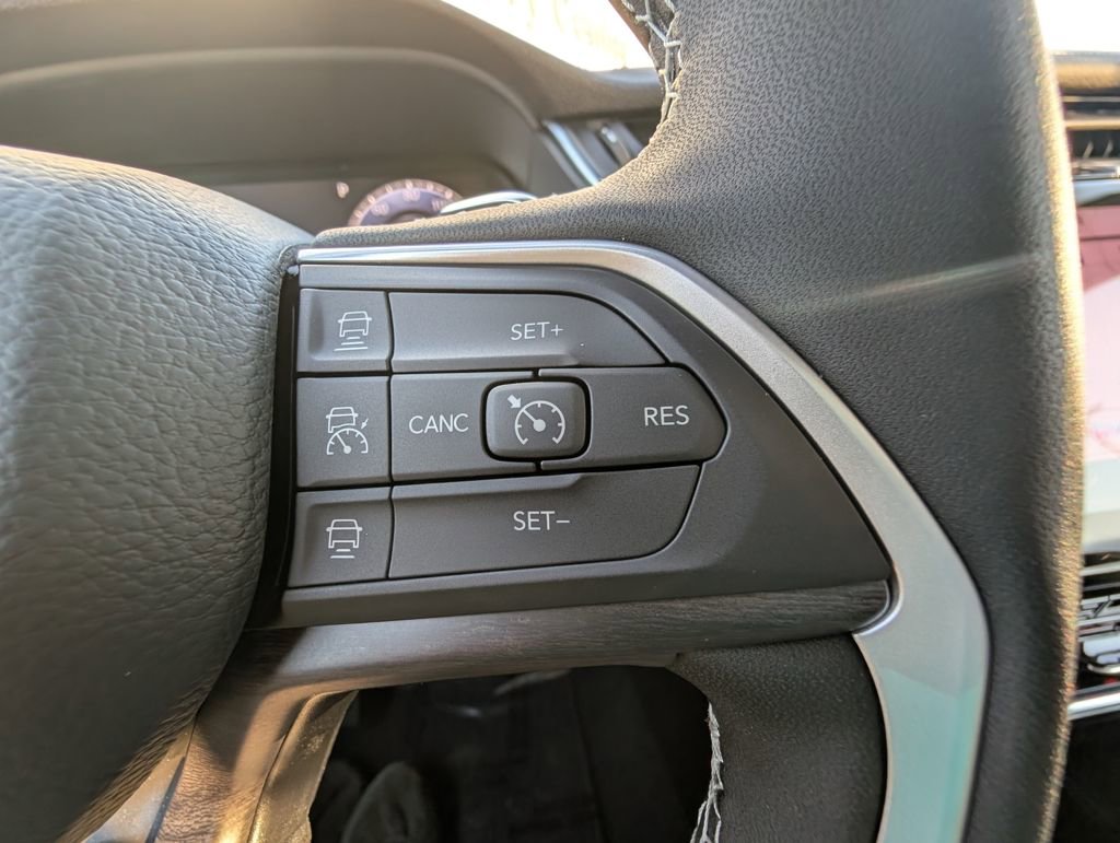 New 2025 Jeep Grand Cherokee Limited image 19