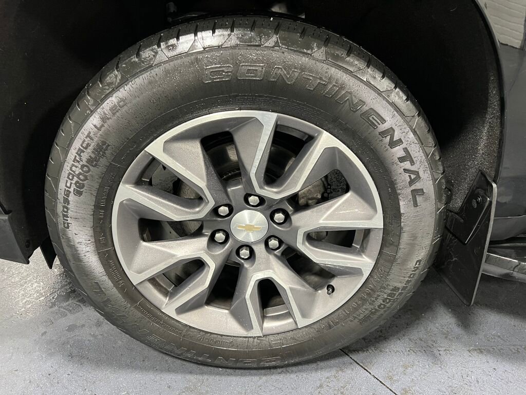 Used 2022 Chevrolet Tahoe LT w/ Luxury Package image 19