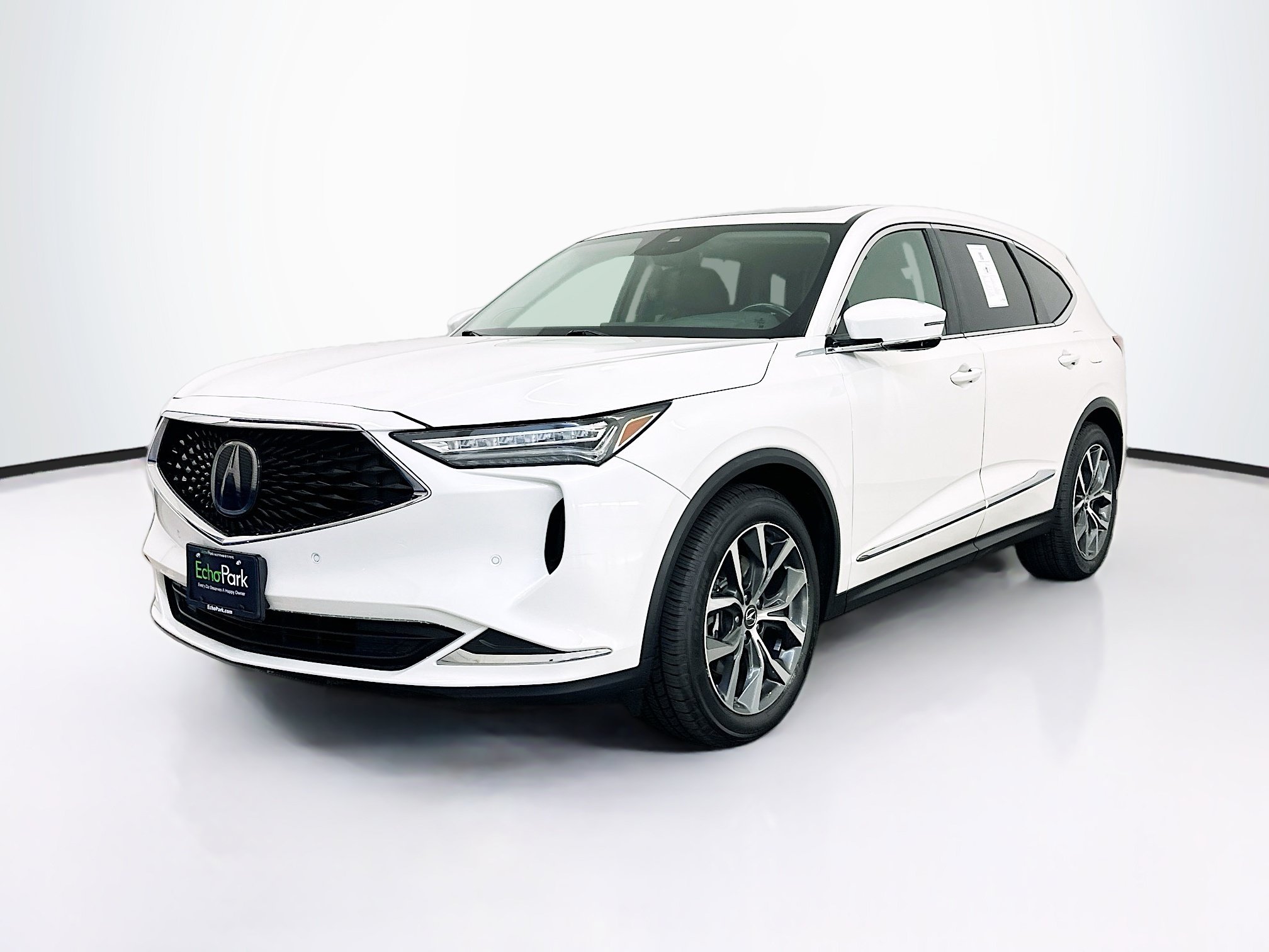 Used 2023 Acura MDX SH-AWD w/ Technology Package image 3