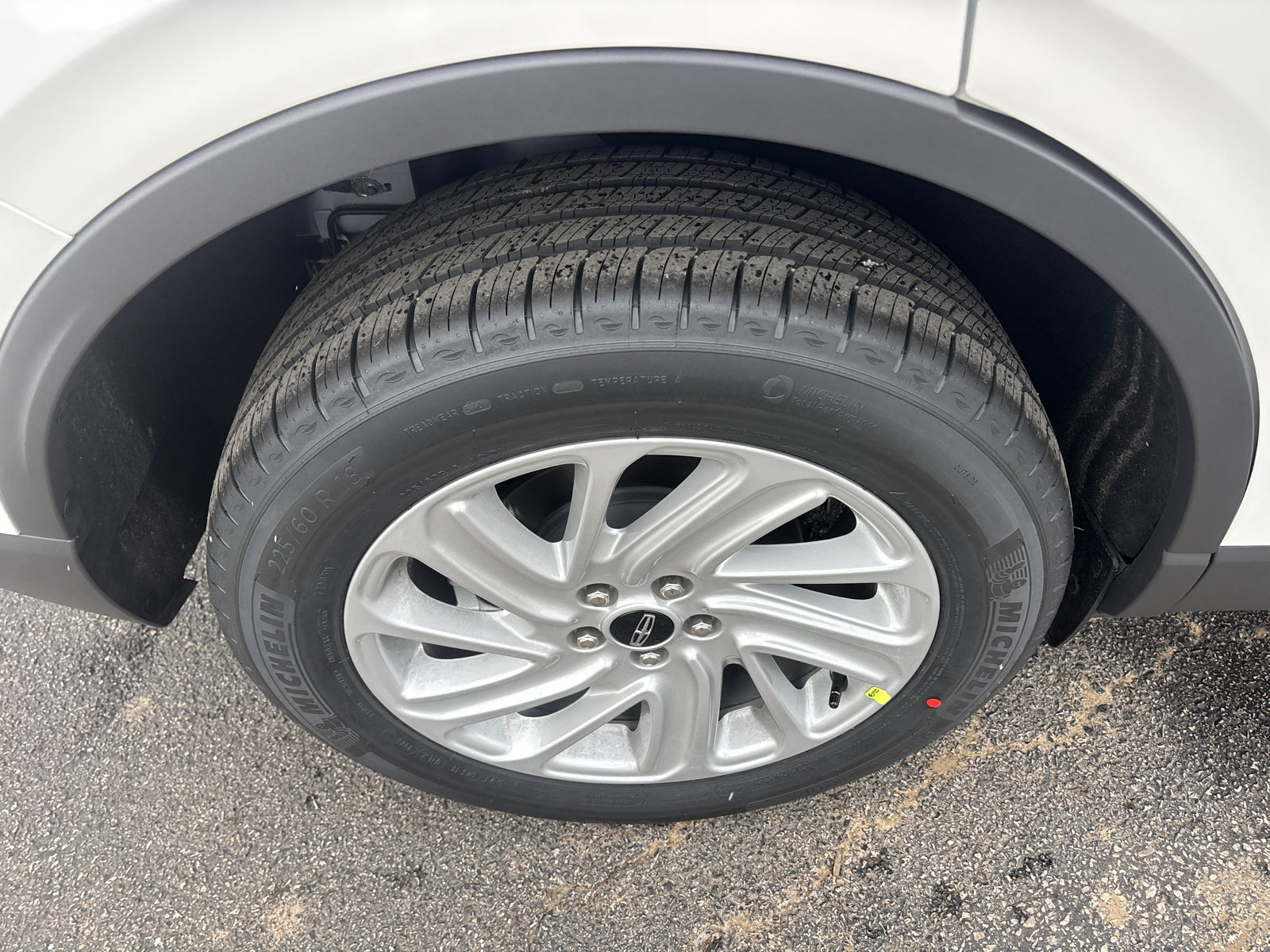 New 2026 Lincoln Corsair Premiere image 10