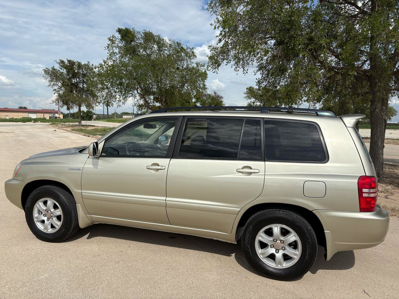 Used 2002 Toyota Highlander Limited FWD image 7