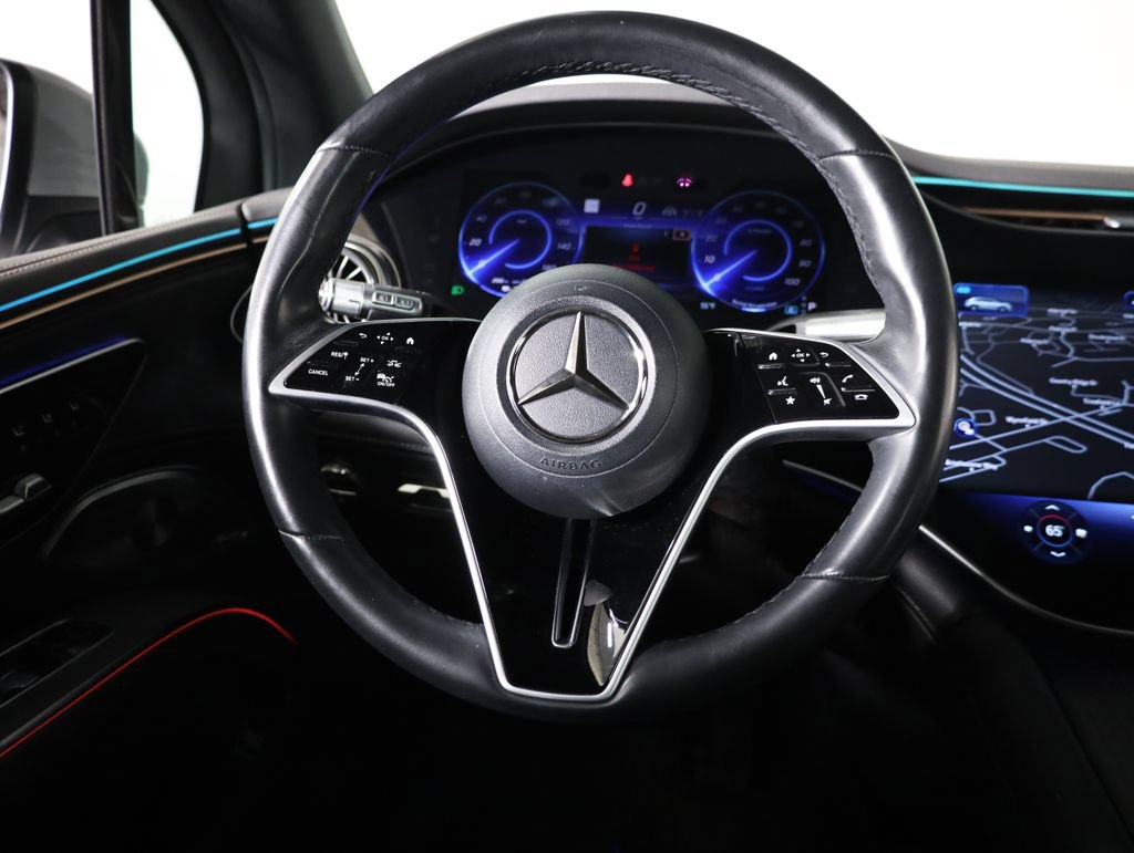 Used 2023 Mercedes-Benz EQS 580 4MATIC SUV image 37
