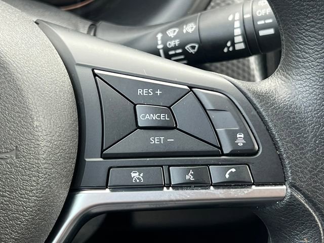 Used 2024 Nissan Kicks SV FWD image 18