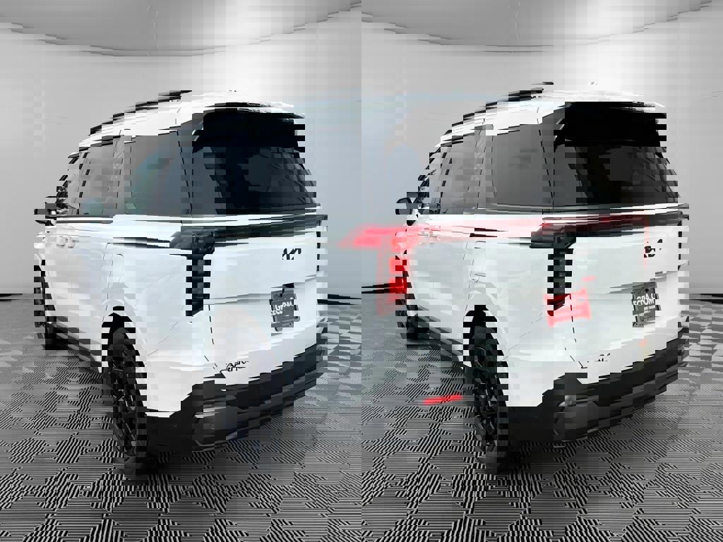 New 2026 Kia Carnival SX image 6