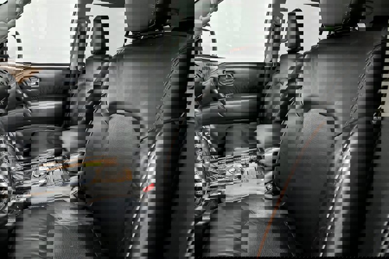 Used 2019 Nissan Armada SL w/ Premium Package image 21