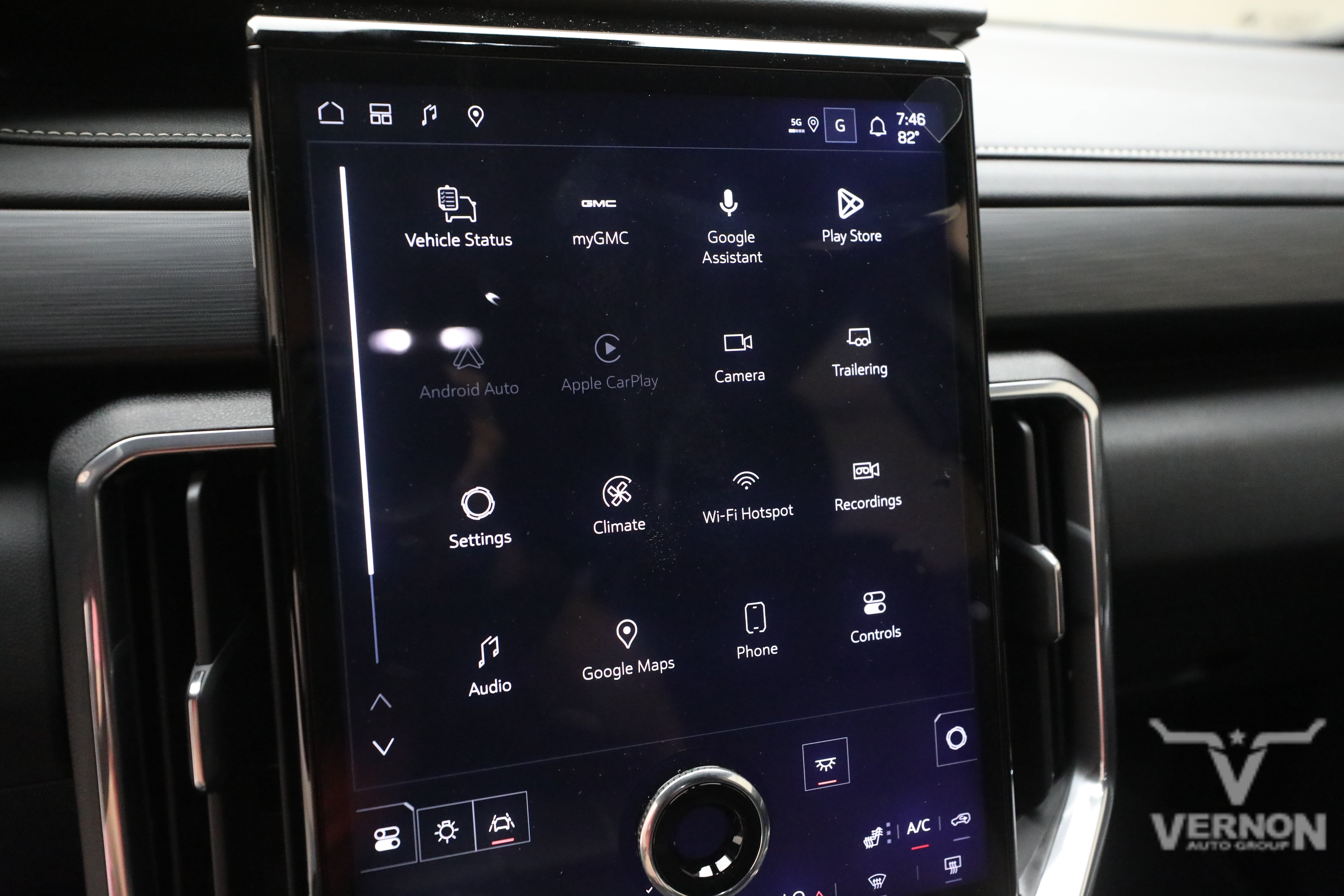 New 2027 GMC Acadia Elevation FWD image 24