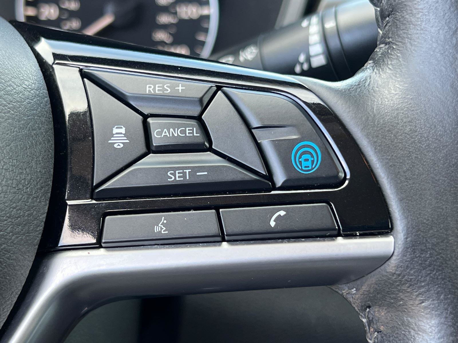 Used 2023 Nissan Altima 2.5 SL AWD/4WD image 25