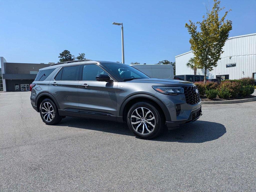 New 2027 Ford Explorer ST-Line RWD image 2