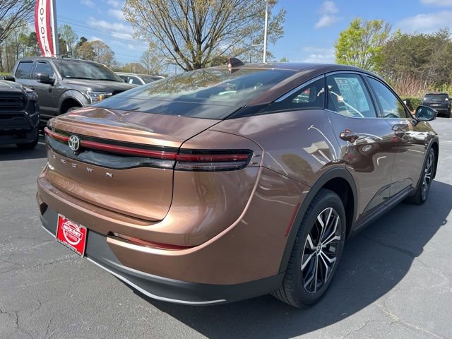 Used 2026 Toyota Crown XLE image 7