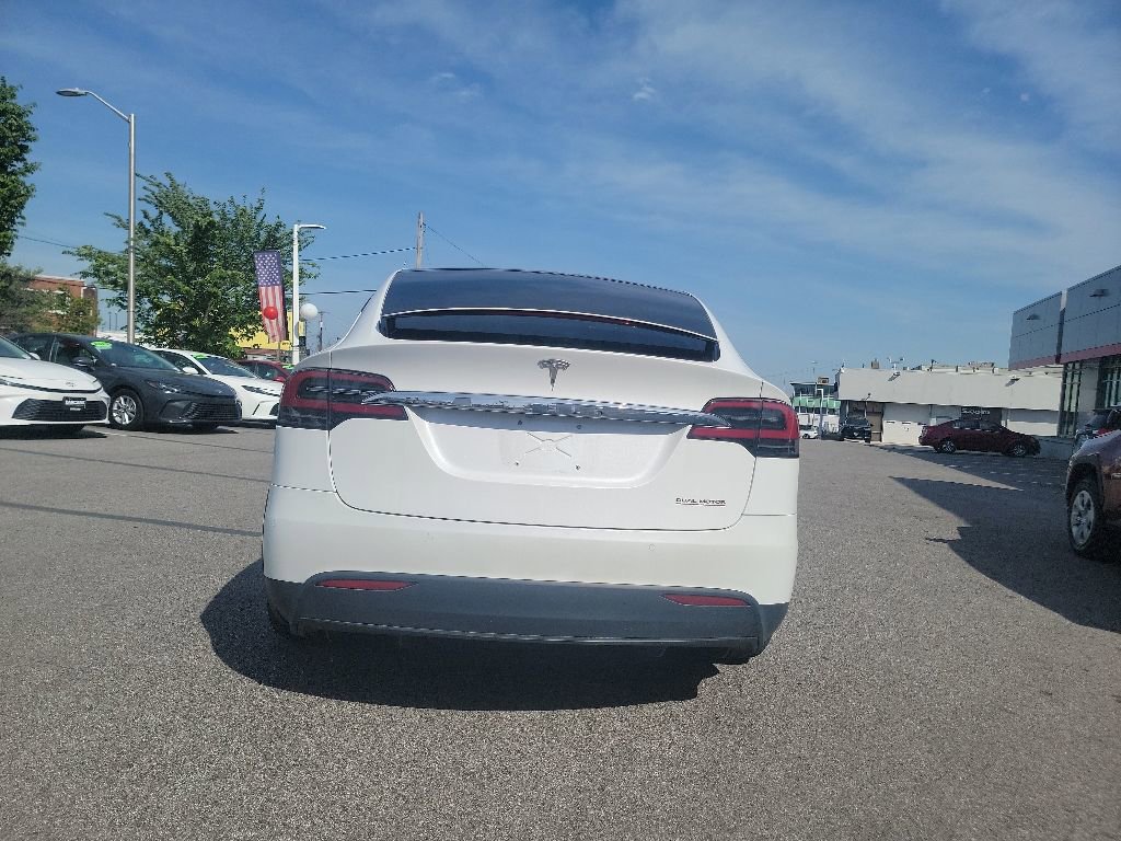 Used 2021 Tesla Model X Performance AWD/4WD image 10