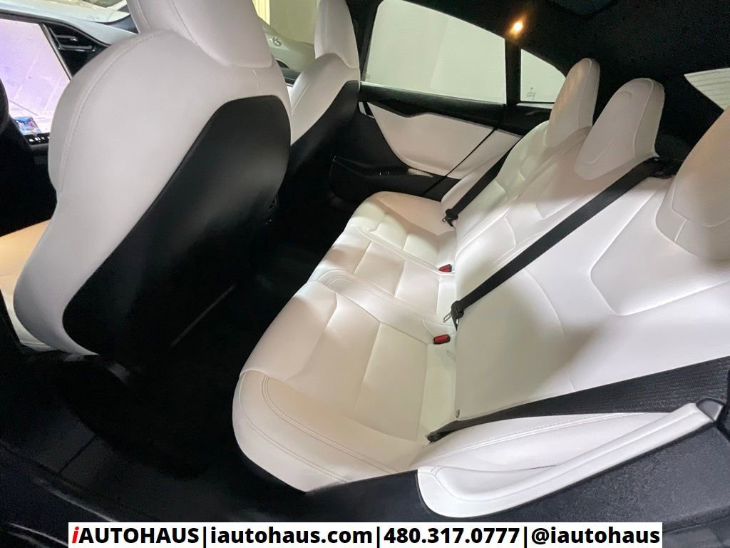Used 2020 Tesla Model S Long Range Plus image 16