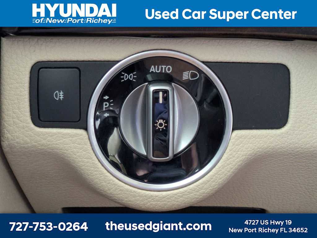 Used 2014 Mercedes-Benz GLK 350 4MATIC image 30