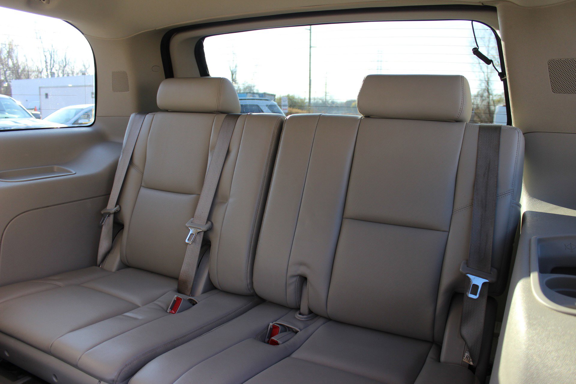 Used 2013 Chevrolet Tahoe LTZ image 36