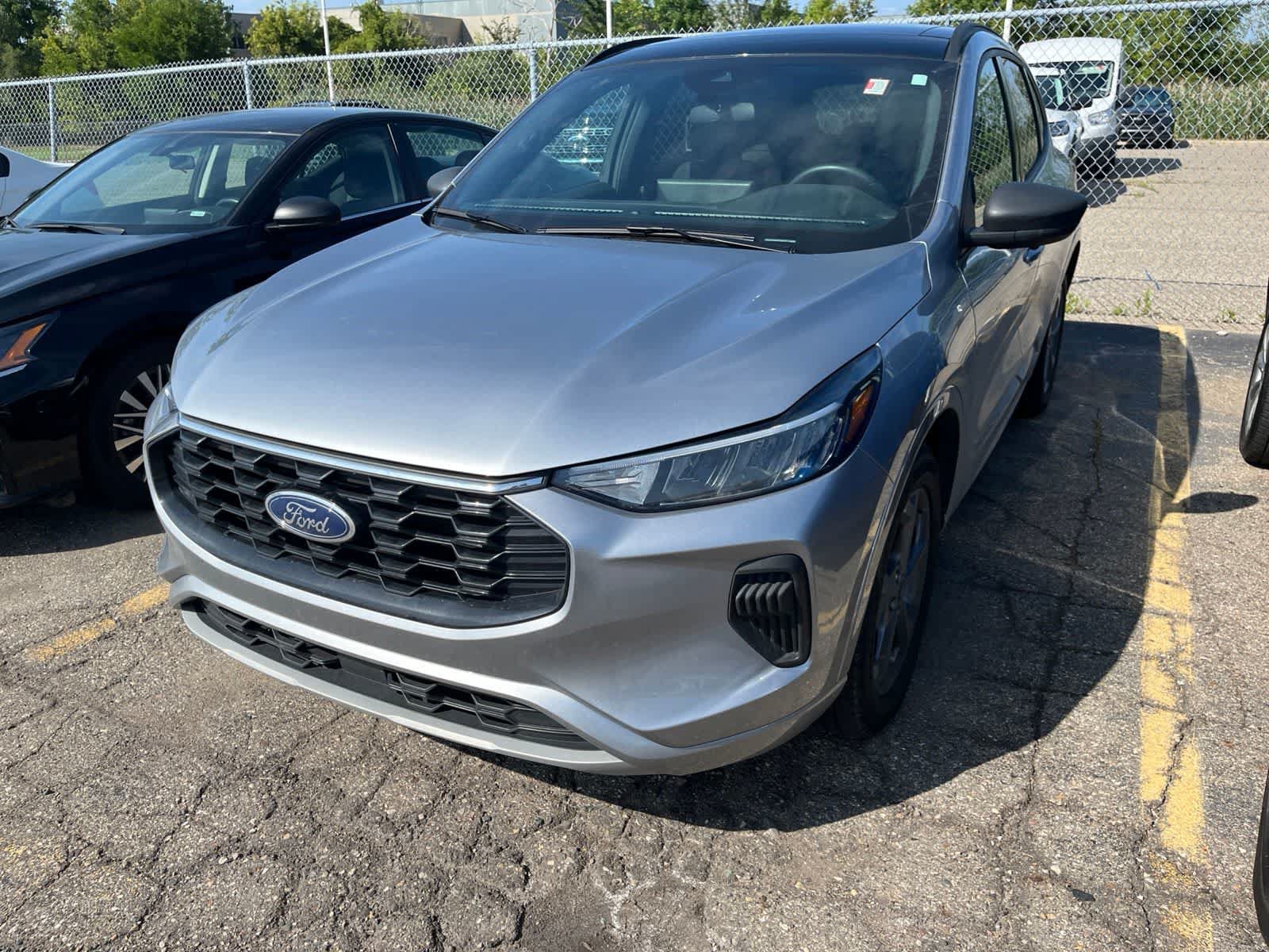 Used 2023 Ford Escape ST-Line w/ Tech Pack #1