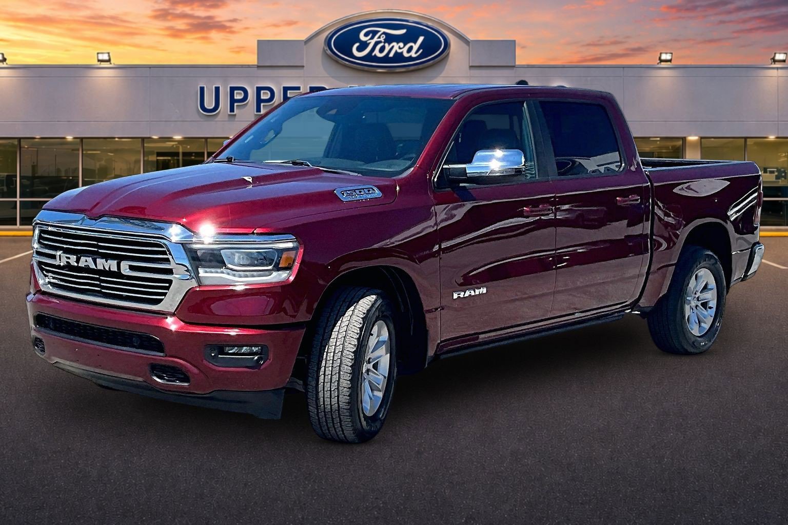 Used 2023 RAM 1500 Laramie AWD/4WD image 12