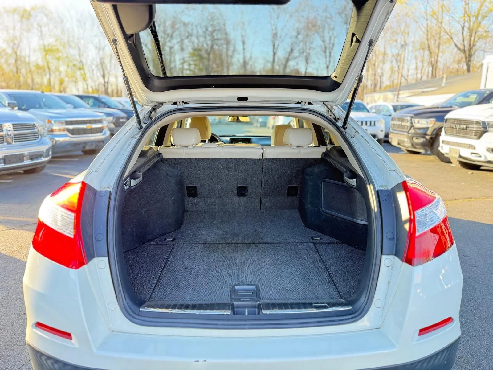 Used 2014 Honda Crosstour EX-L image 24