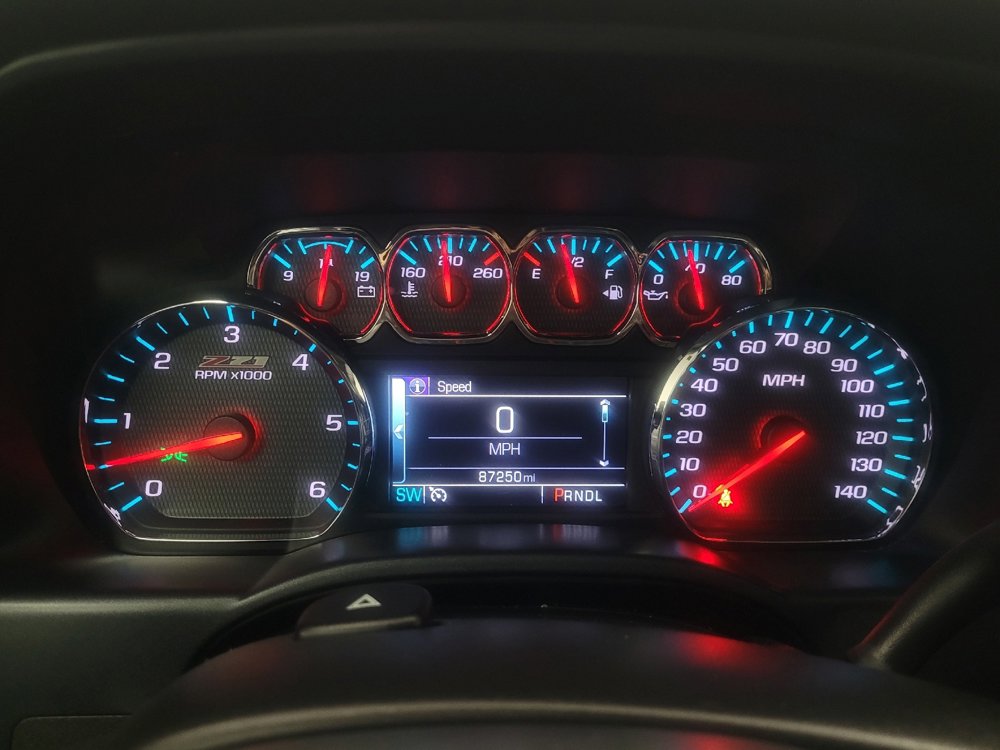 Used 2018 Chevrolet Silverado 1500 LT w/ All Star Edition image 23