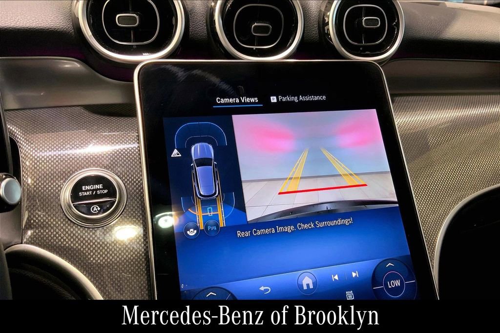 Used 2025 Mercedes-Benz GLC 300 4MATIC image 27