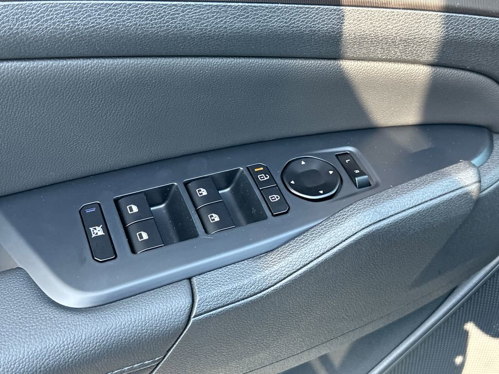 New 2026 Kia Sportage EX FWD image 17