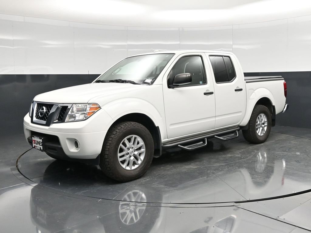 Used 2017 Nissan Frontier SV w/ SV Value Truck Package AWD/4WD image 8
