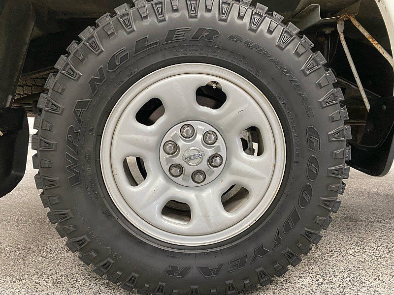Used 2019 Nissan Frontier S image 24