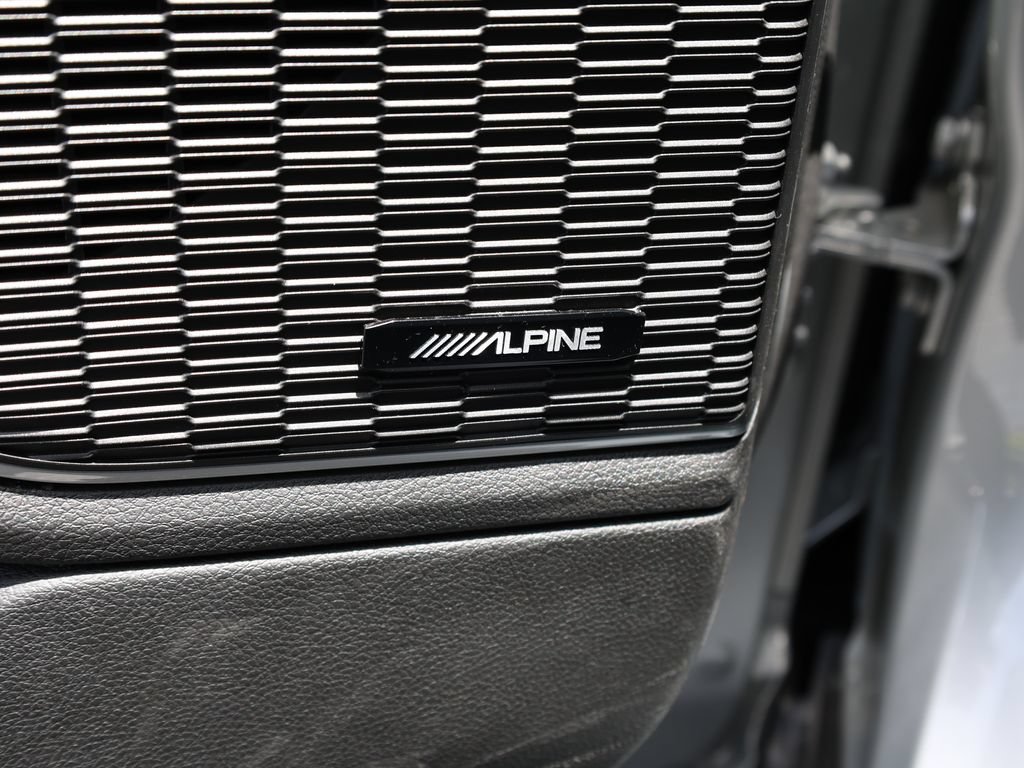 Used 2022 Jeep Grand Cherokee Limited RWD image 10