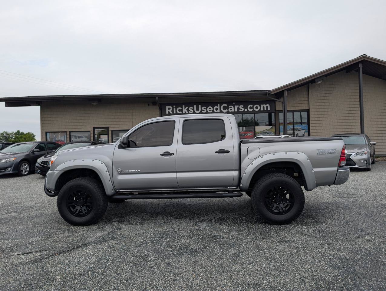 Used 2015 Toyota Tacoma PreRunner w/ SR5 Package RWD image 8