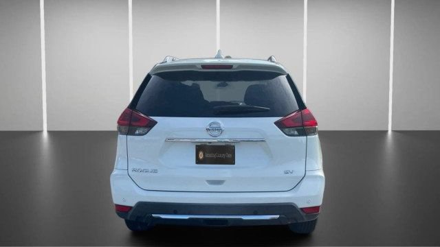 Used 2020 Nissan Rogue SV FWD image 8