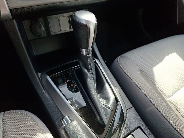 Used 2019 Toyota Corolla LE image 14