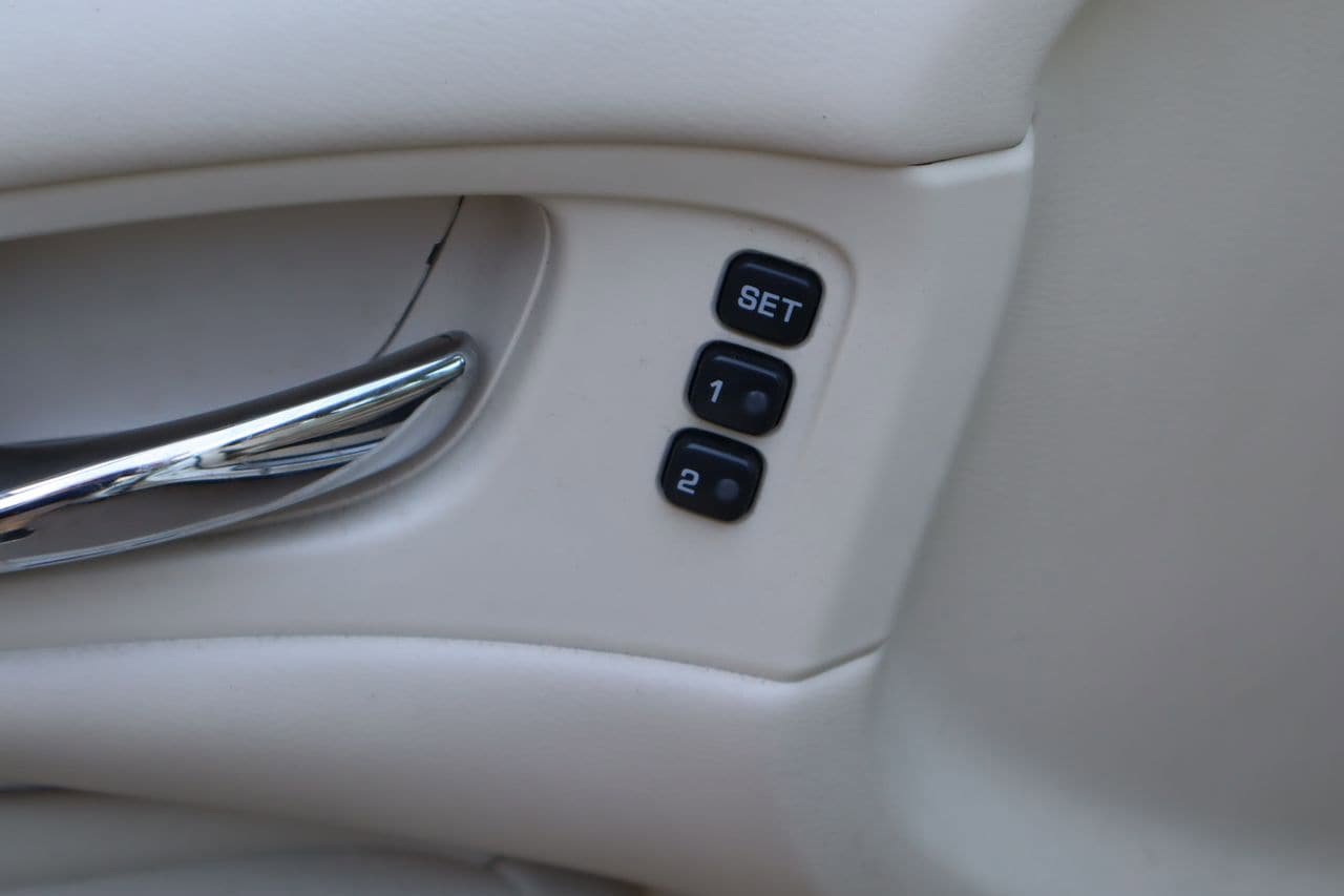 Used 2018 Nissan Murano SL w/ Moonroof Package FWD image 21