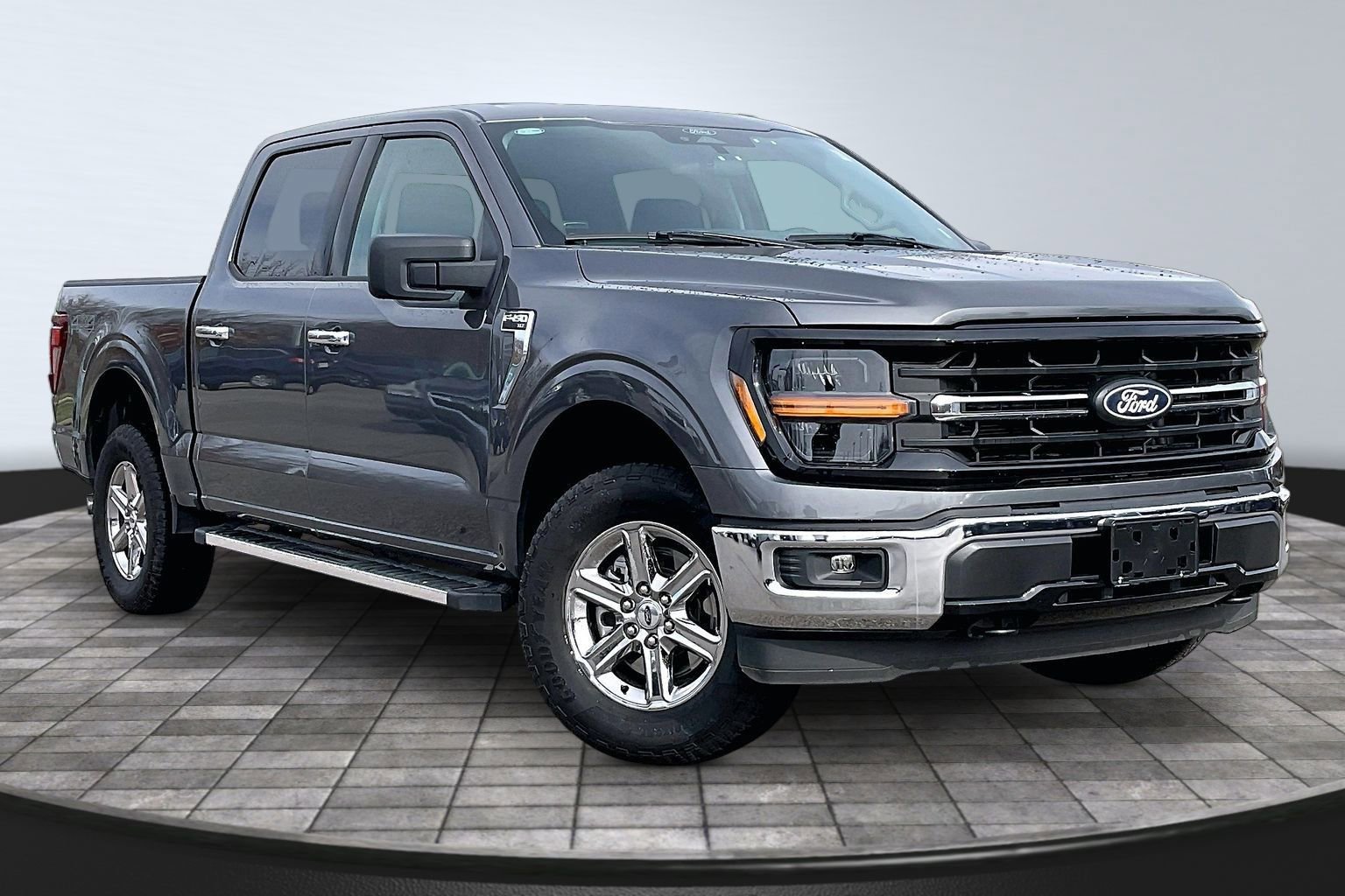 Used 2025 Ford F150 XLT w/ Equipment Group 301A Standard image 10