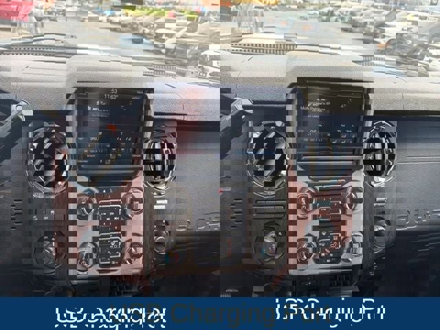 Used 2014 Ford F250 Lariat w/ Chrome Package image 8