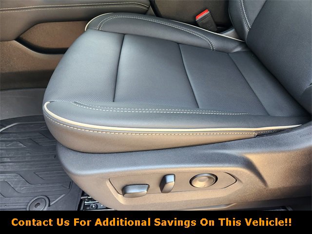 New 2026 GMC Yukon XL Elevation w/ Elevation Premium Package image 18