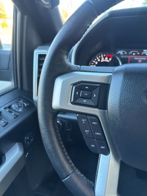 Used 2020 Ford F150 Lariat image 23