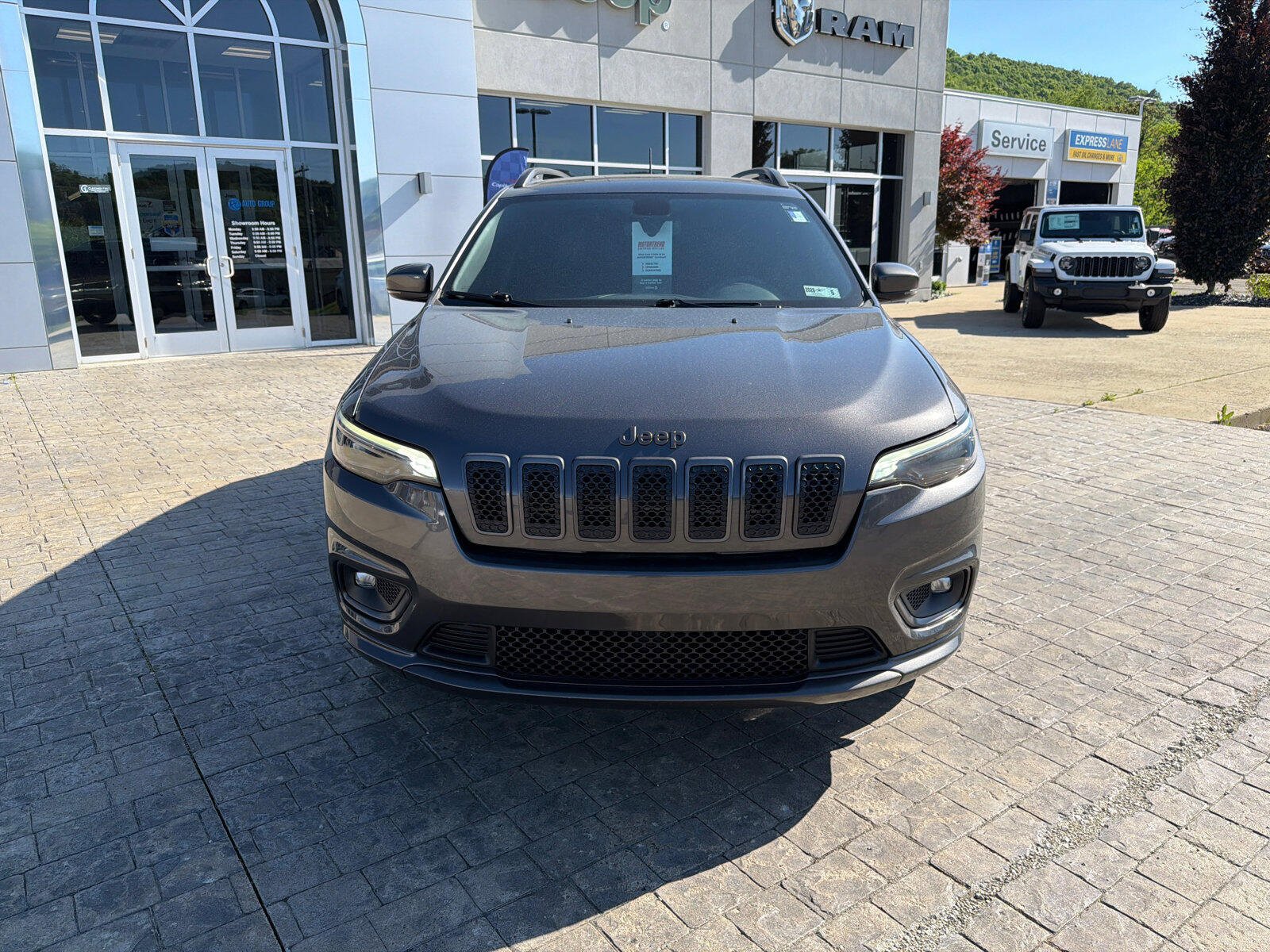 Used 2020 Jeep Cherokee High Altitude AWD/4WD image 3