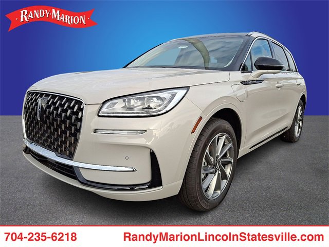 New 2024 Lincoln Corsair Grand Touring w/ Equipment Group 301A