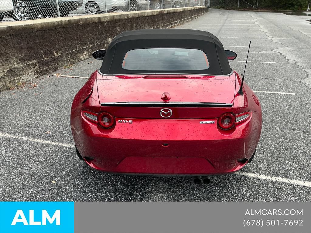 Used 2025 MAZDA MX-5 Miata Club RWD image 5