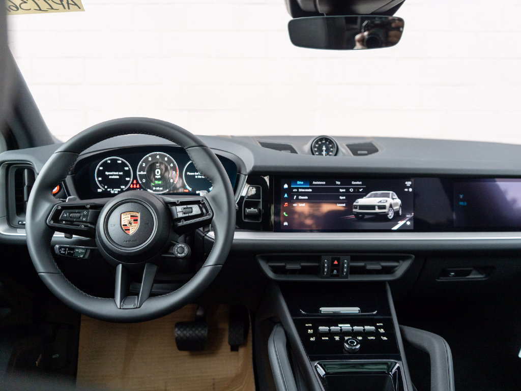 New 2026 Porsche Cayenne E-Hybrid AWD/4WD image 22