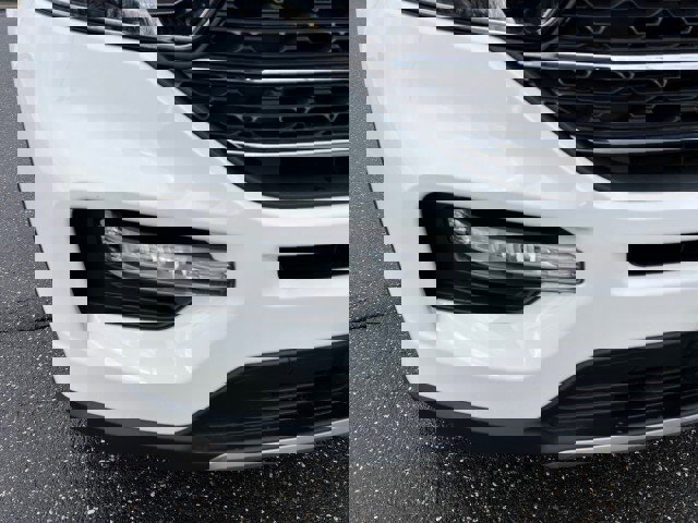 Certified 2022 Ford Explorer XLT w/ Equipment Group 202A image 38