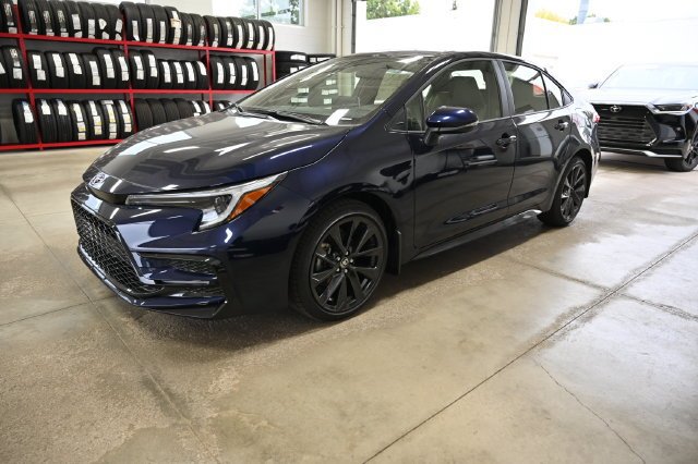 New 2026 Toyota Corolla SE w/ SE Premium Package FWD image 8