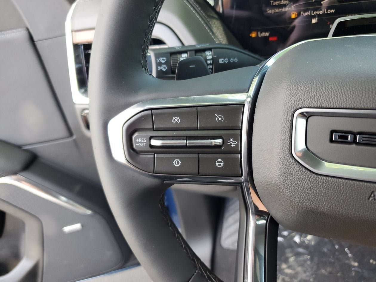 New 2026 GMC Yukon XL Denali w/ Denali Reserve Package RWD image 28