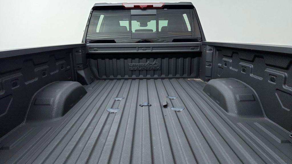 Used 2024 Chevrolet Silverado 2500 High Country w/ Technology Package AWD/4WD image 42