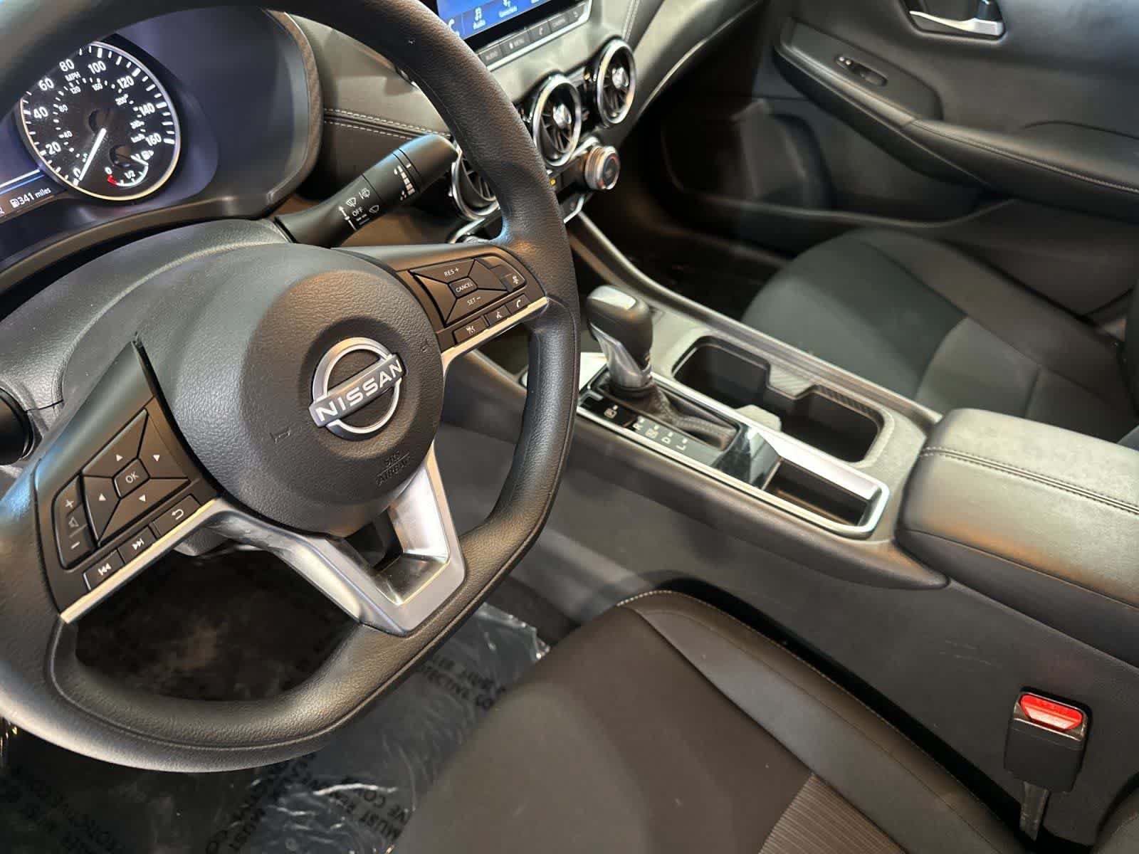 Used 2025 Nissan Sentra SV FWD image 12