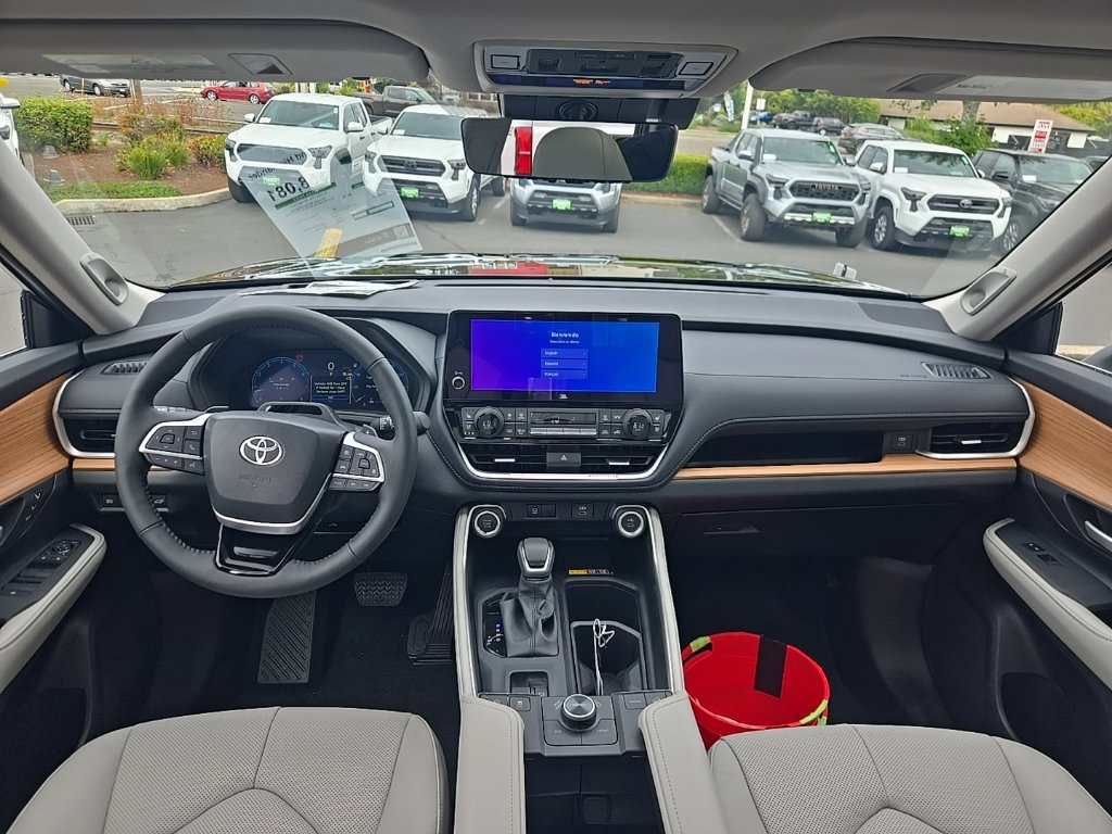 New 2026 Toyota Grand Highlander AWD image 26