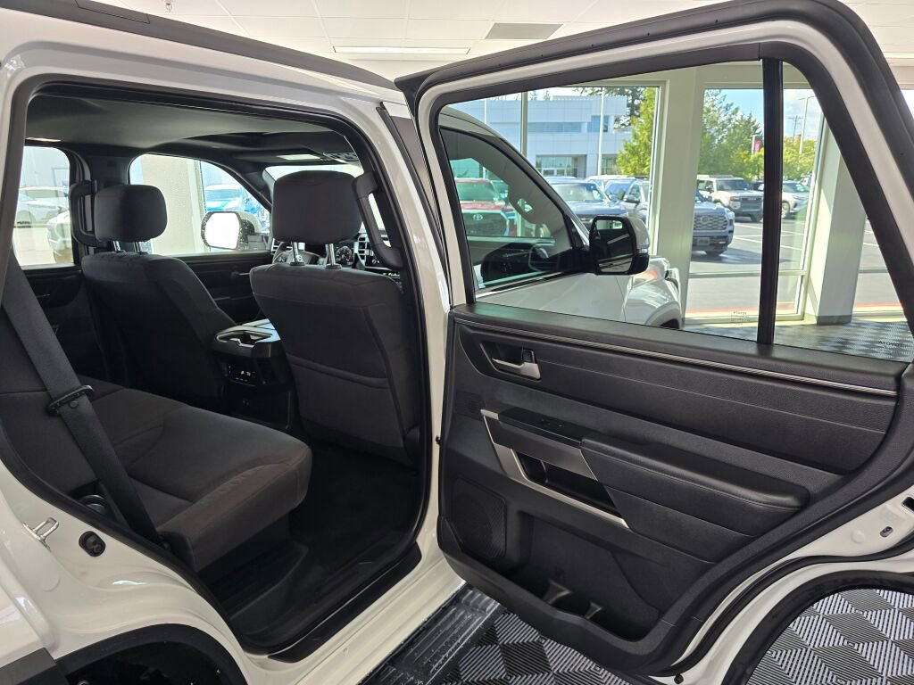 Certified 2026 Toyota Sequoia SR5 AWD/4WD image 40