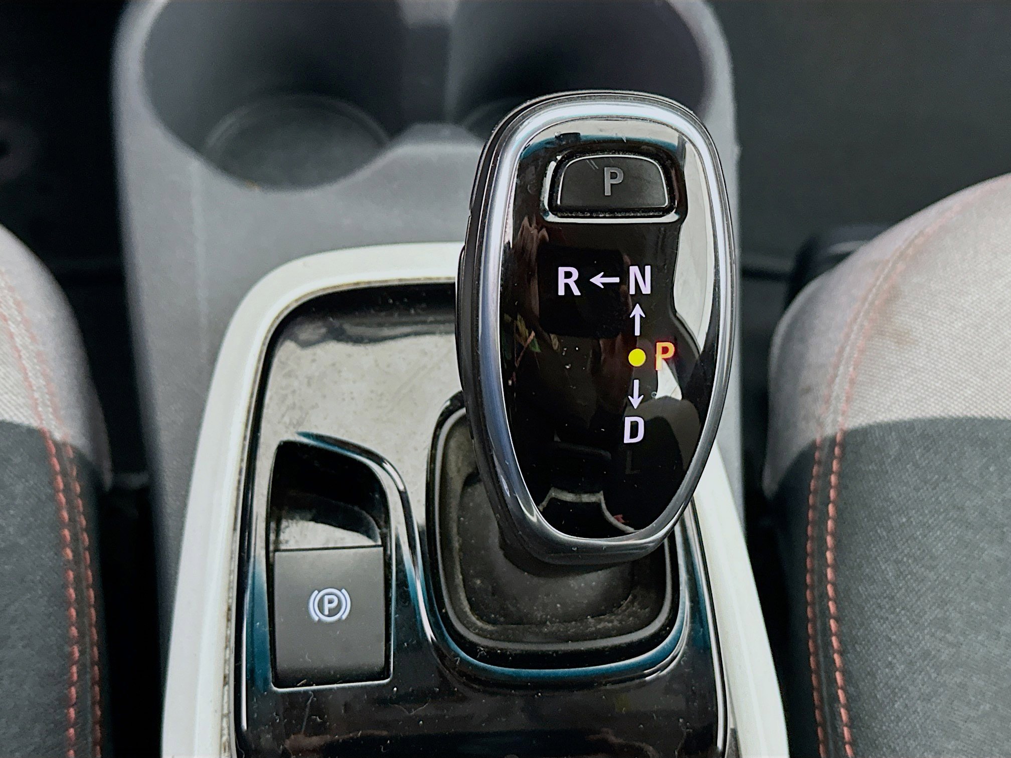 Used 2020 Chevrolet Bolt LT image 23