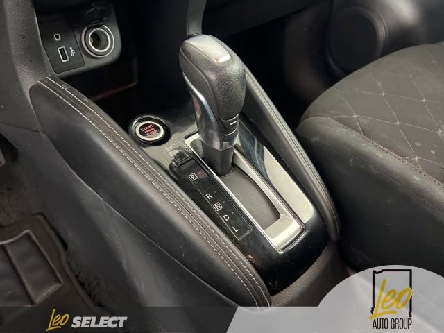 Used 2020 Nissan Kicks SR w/ Exterior Package FWD image 23